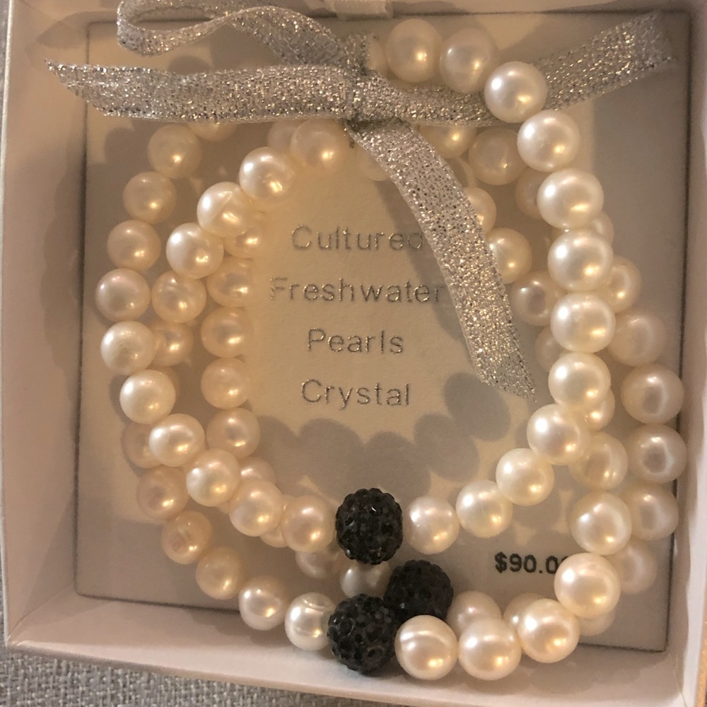 Freshwater pearls double bracelet brand new!